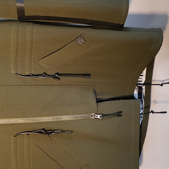 Saks Fifth Avenue X Anthony Davis Jacket - Picture 2 of 7